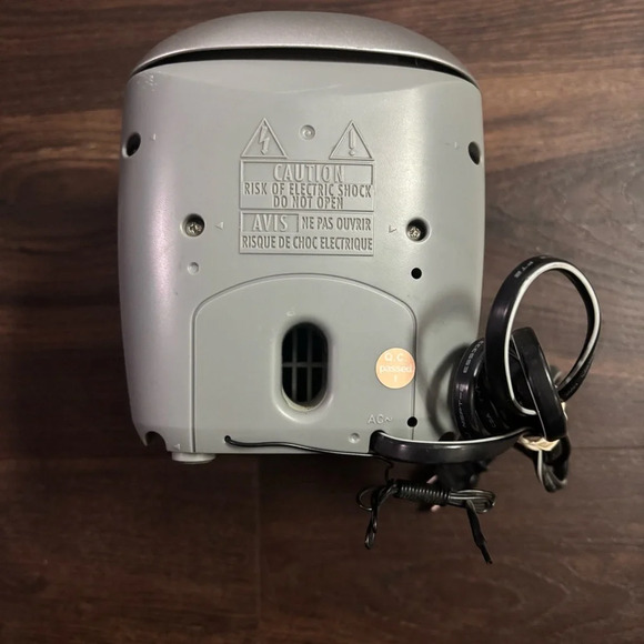 PHILIPS Dual Alarm Clock CD Player AM/FM Radio Model AJ3950/17 - Picture 3 of 7